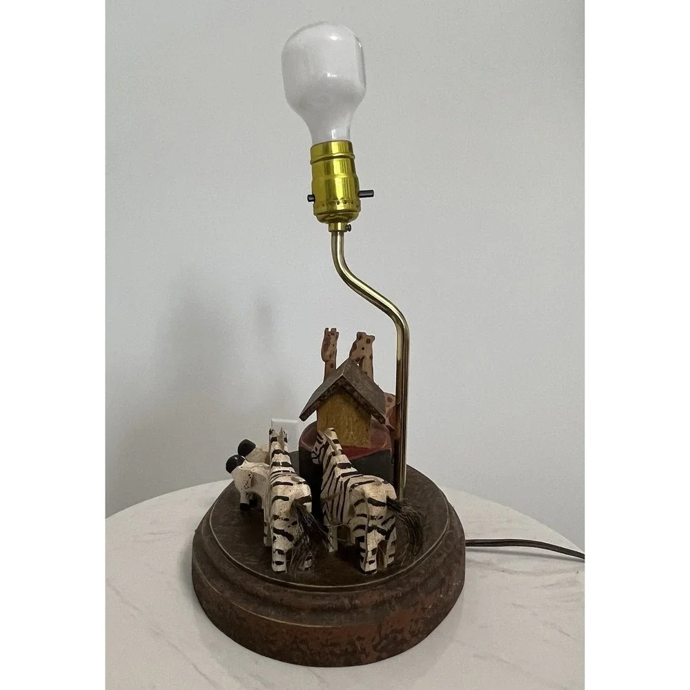 Hand Carved Wood Folk Art Vintage Lamp Noah's Arc Animals Boat Nursery Bible‎
